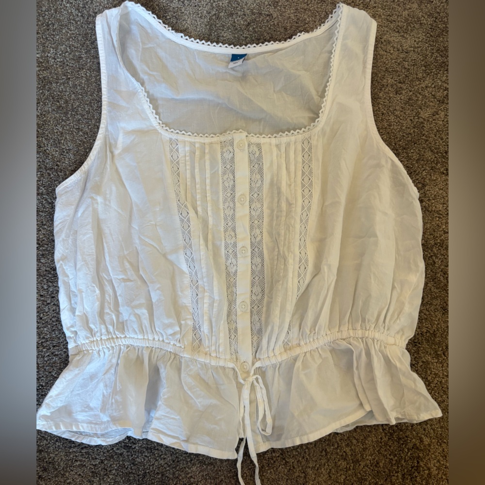 Old Navy White Lace Trim Top